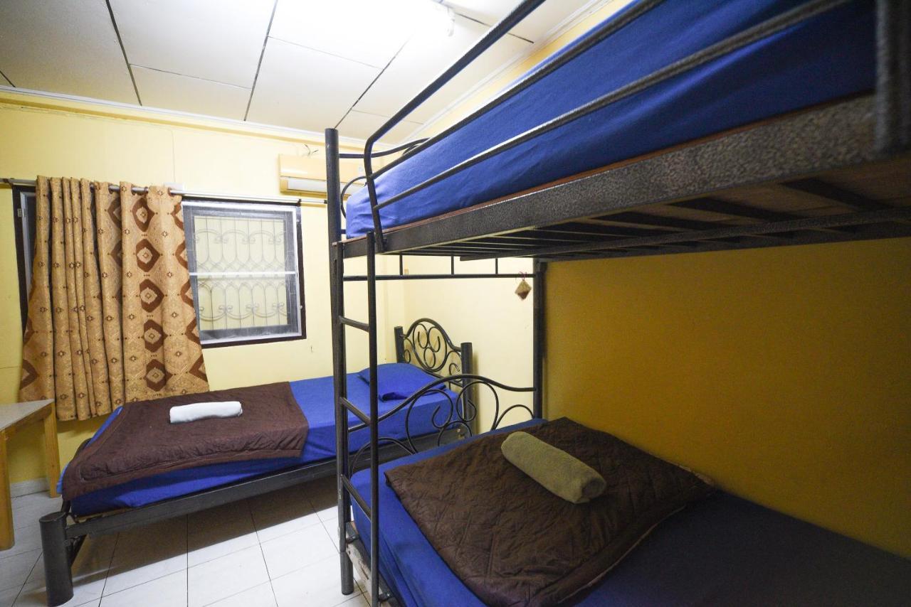 Oyo 938 Place Inn Bangkok Dış mekan fotoğraf